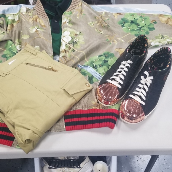 Gucci Silk Bloom Jacket - Picture 8 of 8